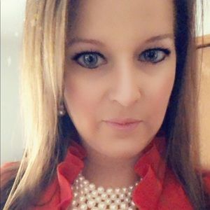 Meet your Posher, Molly